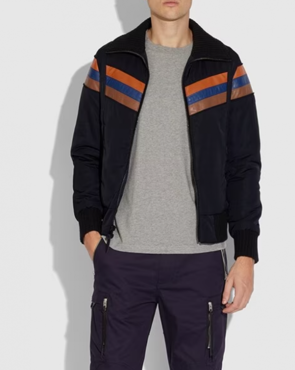 Jaket Bomber Berpotongan Slim Fit dengan Aksen Garis-garis